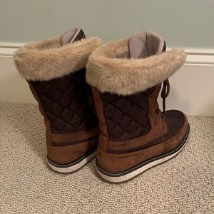 Helly Hansen Waterproof Snow Boots